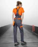Obrázek z ARDON®COOL TREND Dámské pracovní kalhoty s laclem šedá / oranžová 