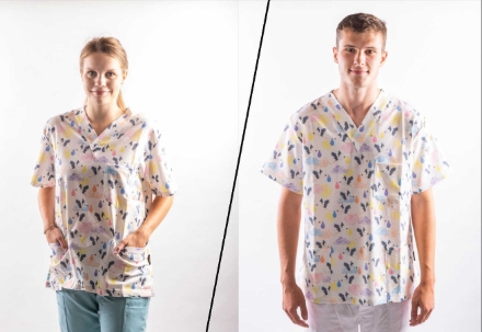 Obrázek REFLI Unisex zdravotnická halena, vzor: čáp bílá