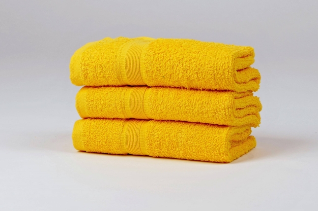 Obrázek z PROFOD SOFT Osuška 70x125 cm 400 gr/m2 žlutá 5 ks 